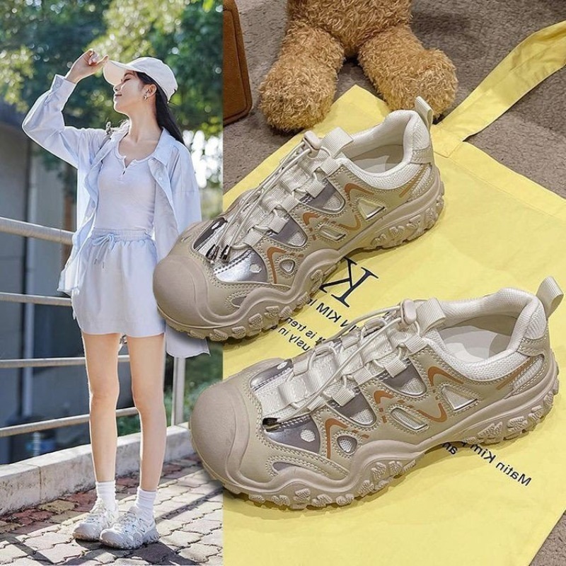 Ladies Outdoor Trekking Sneake - Sewing Technology 评论和价格